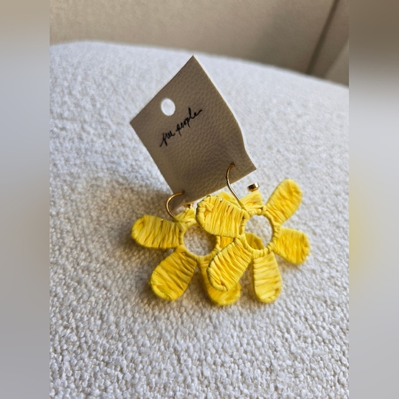 Free People, Wendy Woven Flower Hoops, Golden Yellow, NWT!!! - Picture 1 of 5